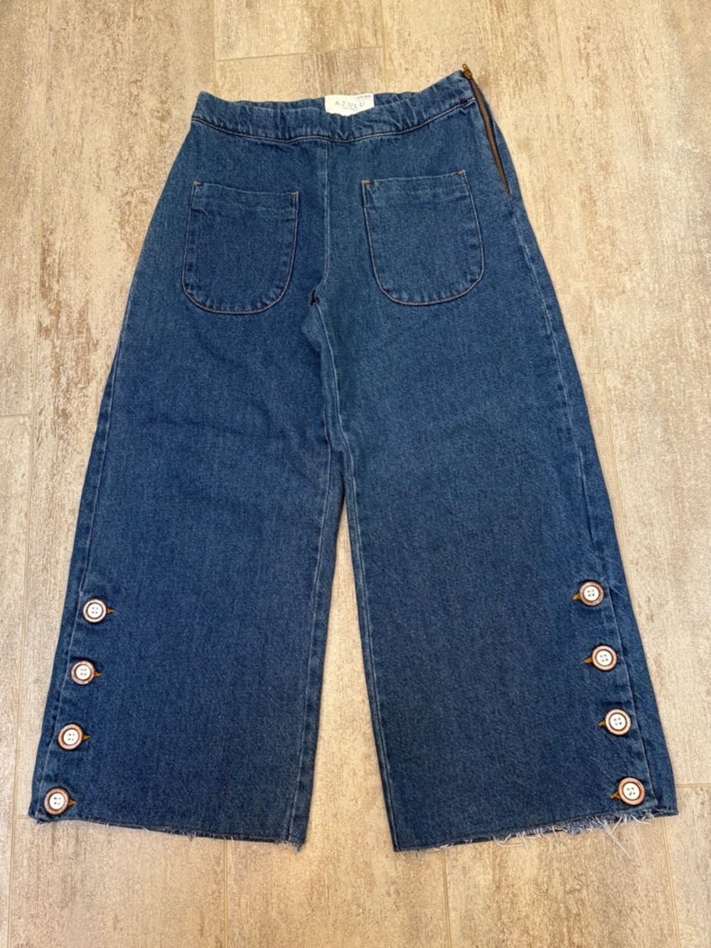 Azulu Dark Wide-Leg Jeans